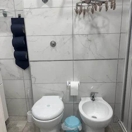 ベッド・アンド・ブレックファスト Da Anya ナポリ