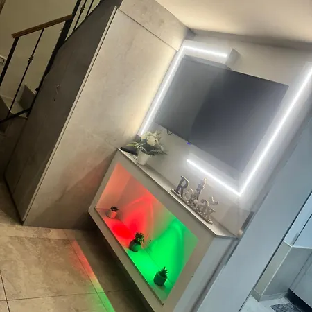 Da Anya Oda ve Kahvaltı Napoli